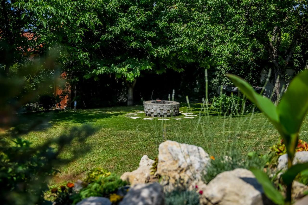 Balatonfuered Apartmanhaz ภายนอก รูปภาพ