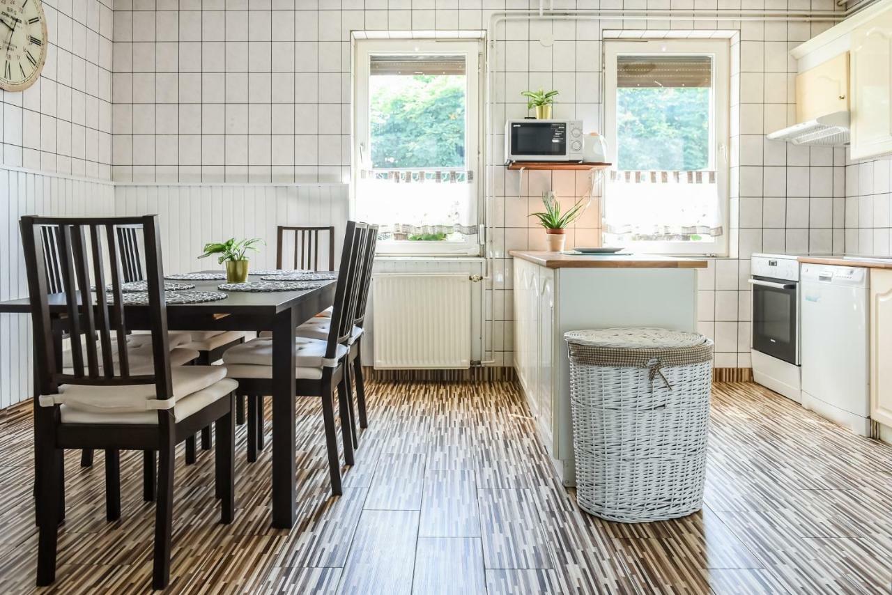 Balatonfuered Apartmanhaz ภายนอก รูปภาพ